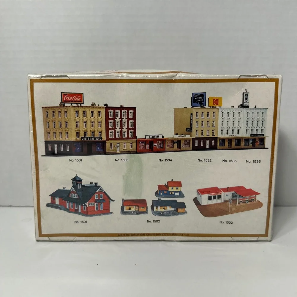 Model Power 1509 Budweiser Brewery N Scale Building Kit Sealed Vintage